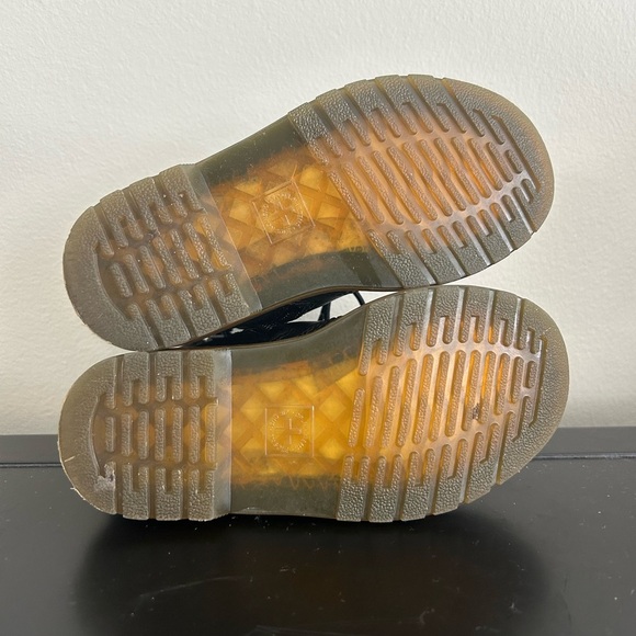 Dr. Martens Junior 1460 Softy T Leather Boots – Kids’ Size 9 US - Picture 6 of 7